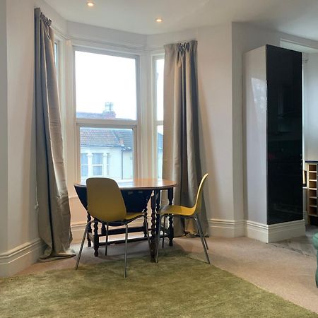 Central 2 Bed Flat. Free Parking Bristol Exterior foto